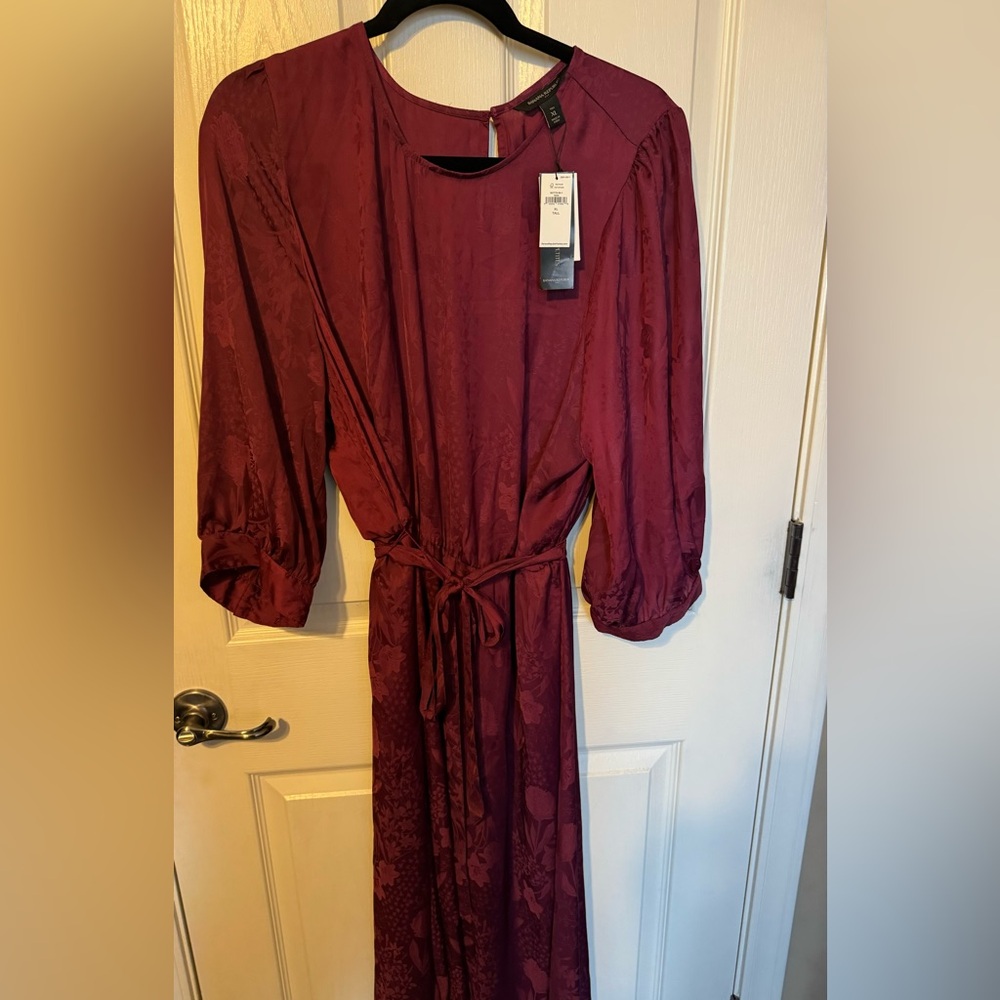 Banana Republic silky dress, floral red, new with tags, XL tall